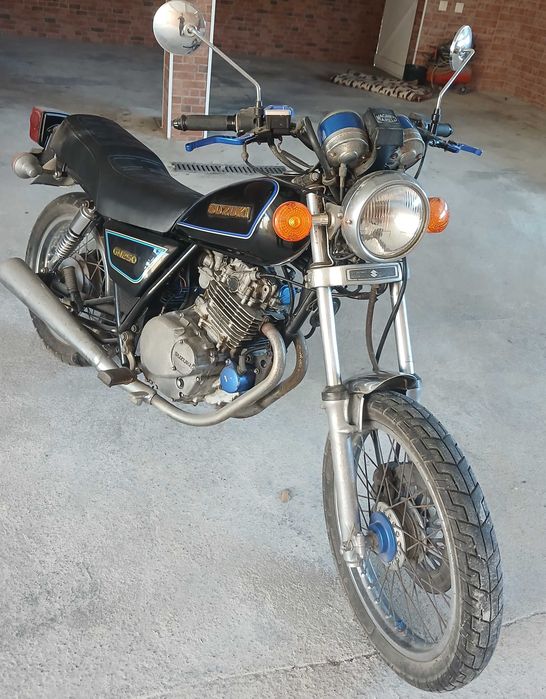 Moto usada em bom estado