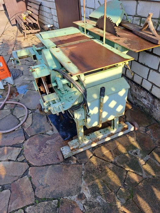 Продам деревообрабатывающий станок