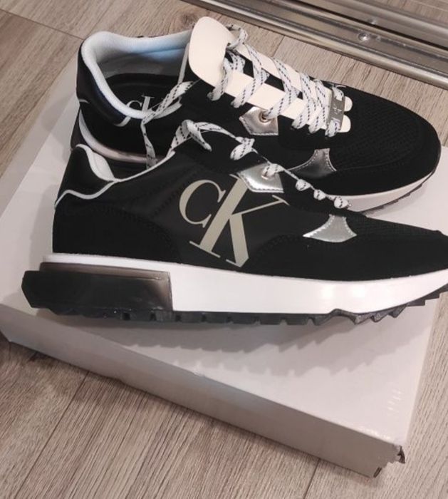 Оригінал кросівки Calvin Klein us 7-8.5