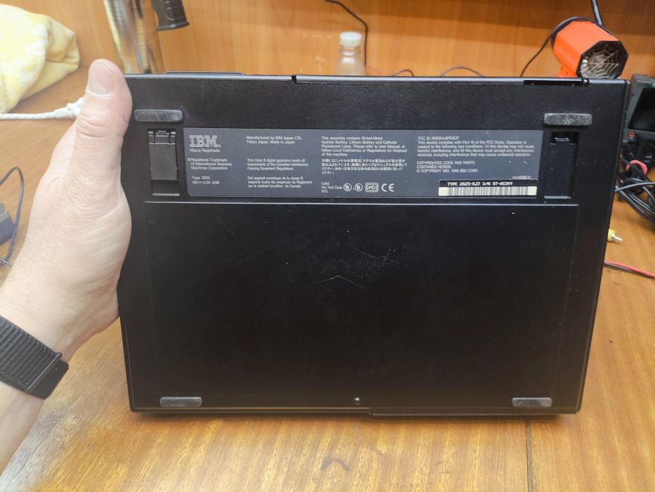 Вінтажний ноутбук IBM ThinkPad 365 (японська клавіатура) для відновлення / колекції + оригінальна мишь+ зовнішній CD-ROM