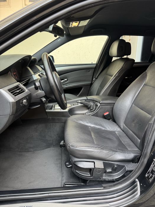BMW 520d Touring LSI SPORT - CxAuto - 220milkm Nacional