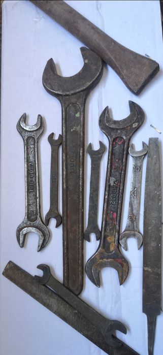 Гаечный рожковые ключи.
