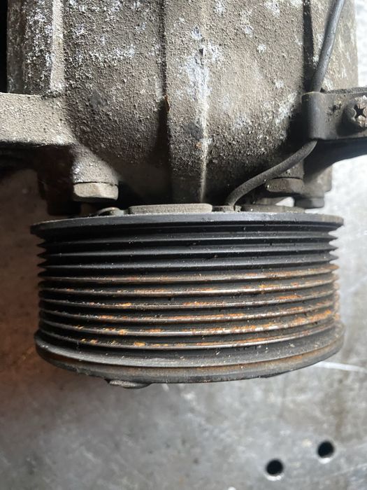 Компресор кондиціонера 1.4 VW Golf 4 6580326 фольксваген гольф 4