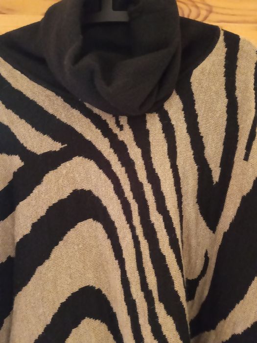 Poncho narzutka collection