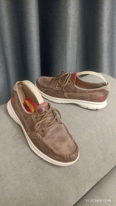 Сліпони Skechers Goga Max