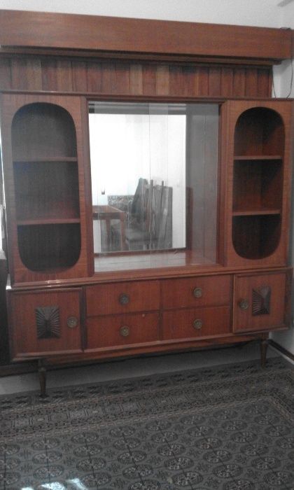 Fantástico louceiro/aparador tipo nórdico anos 60