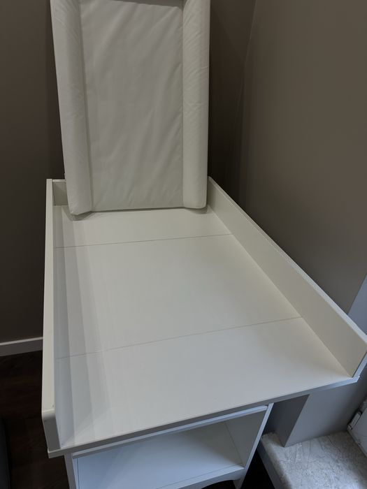 Пеленальний столик IKEA SMÅGÖRA + матрац (комплект)