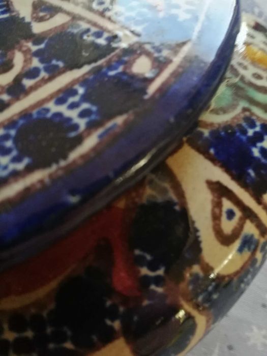 Stareńkie okrągłe naczynie – szkatułka, ręcznie robione, unikat