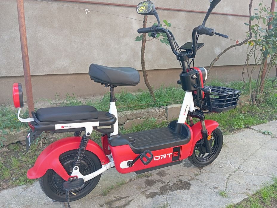 Електроскутер форте