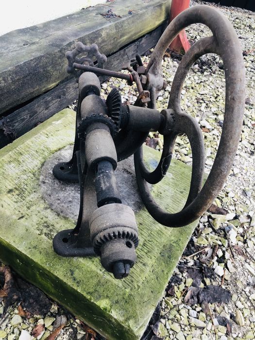 Vintage,Antyki,Stare z epoki imadloKowskie, wiertarka,bosaki,żelazka
