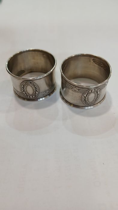 Argolas de guardanapo em prata.  Antigas