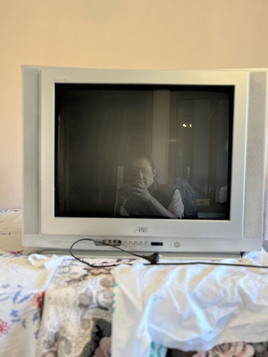 Телевізор JVC AV-2554LE + підключення USB