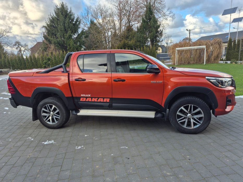 Toyota Hilux DAKAR