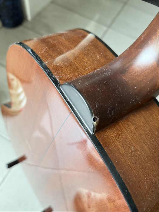 Takamine g220 + gratis stroik, stojak