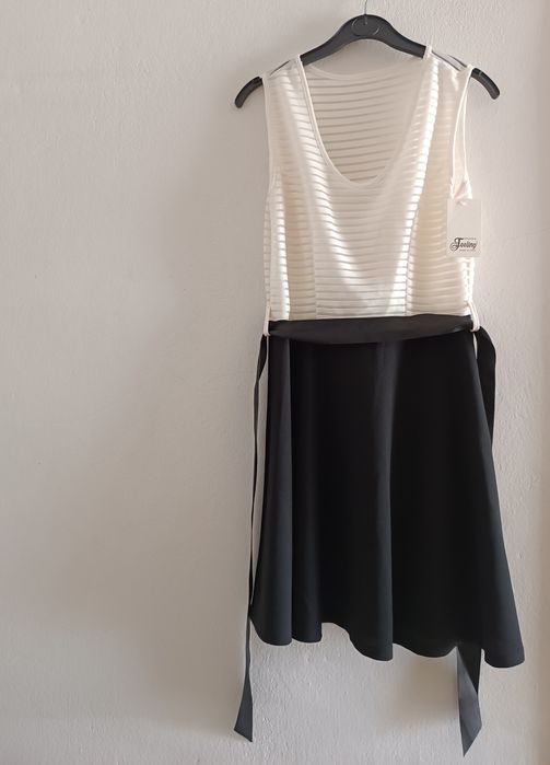 Vestido novo preto/branco