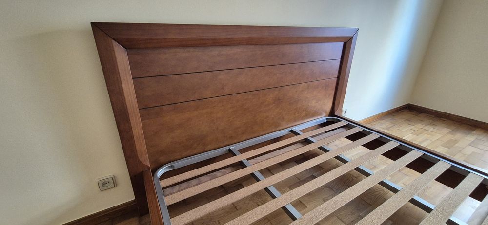 Cama de Casal Cerejeira
