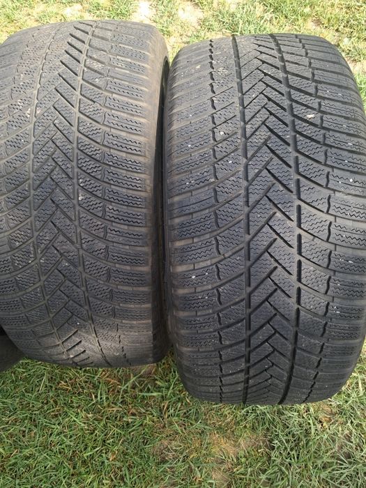 Opony 285/40 r 21