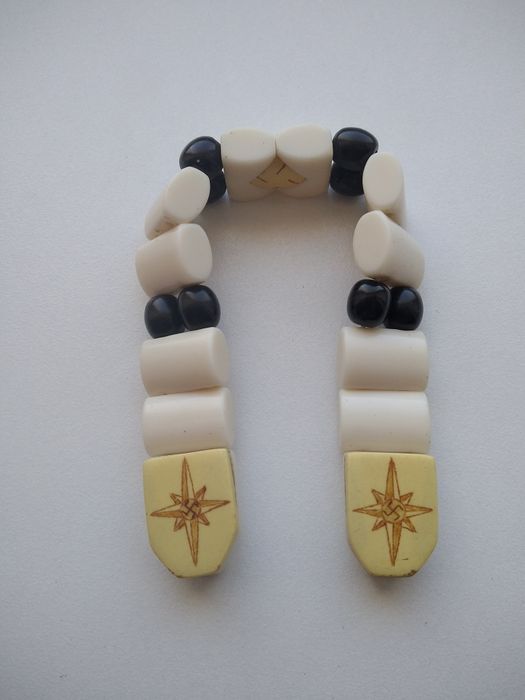 Четки перекидні ручної роботи чётки