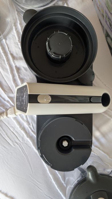 Babymoov Nutribaby+ – Robô de Cozinha para Bebé 6 em 1 | Excelente Estado