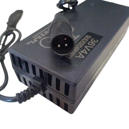 Ładowarka 36V 4A 3 Pin Yamaha Giant wentylator