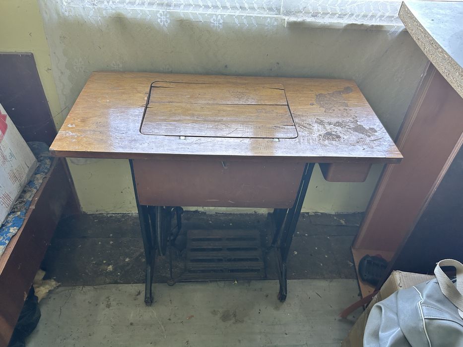 Швейна машинка ПМЗ ножний привід