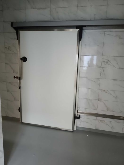 Drzwi przesuwne do mroźni chłodni automatyczne