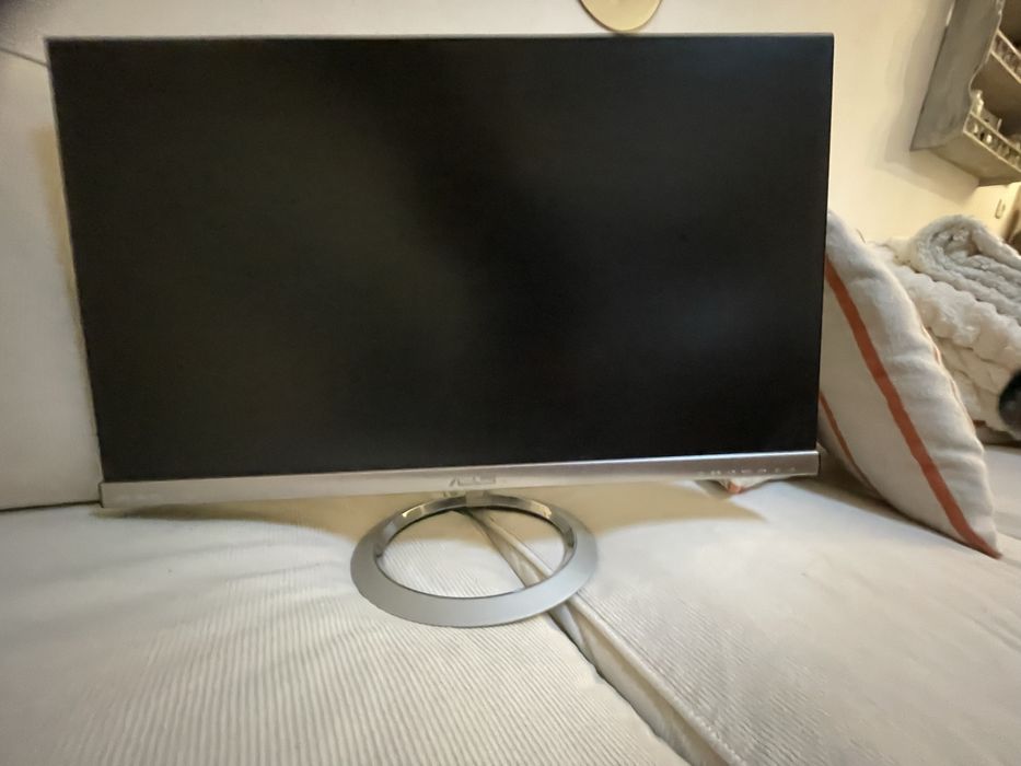 Monitor Asus 27"