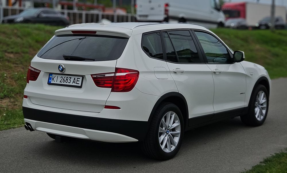 BMW X3 XDrive28i F25 2013р.в. Гарна комплектація та стан.