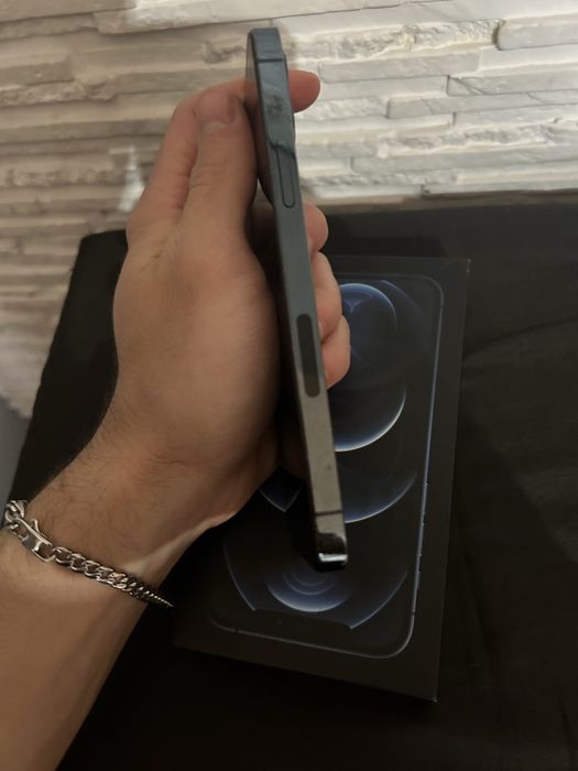 Telefon iphone 12 pro