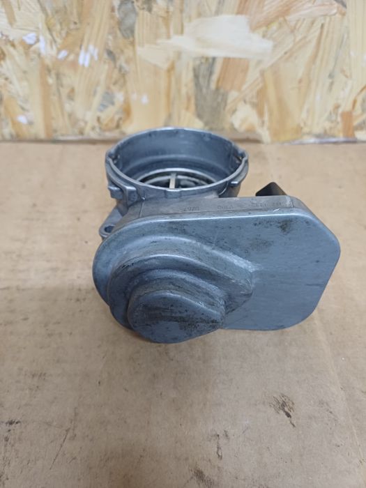 Дросільна заслонка Audi Wolkswagen Skoda seat 1,9 2,0 TDI