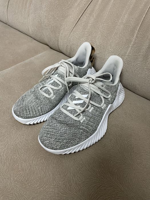 Кросівки Adidas Alphabounce Trainer 42