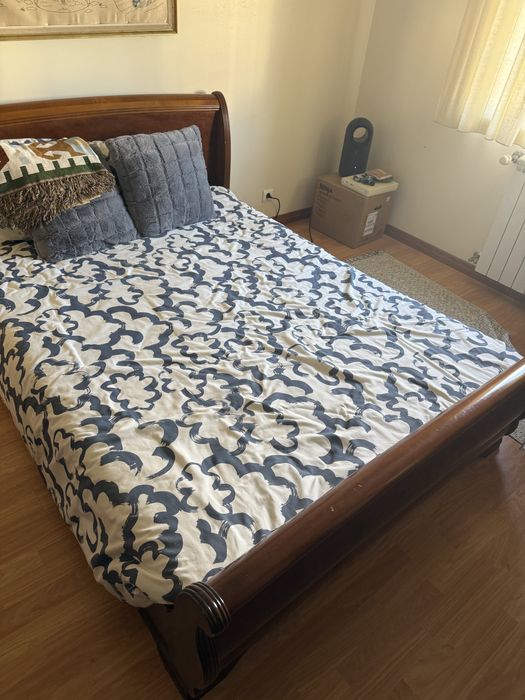 Mobiliário Antigo - Quarto Completo - Bom estado