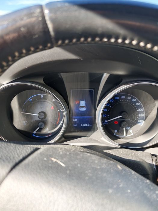 Toyota Auris 1.4 D — photo 5