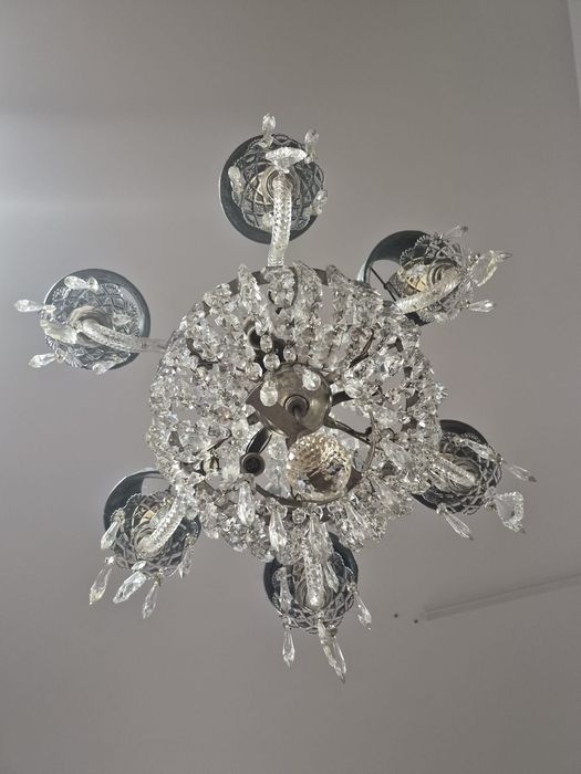 Lustre de Cristal Antigo com Abajures Novos.