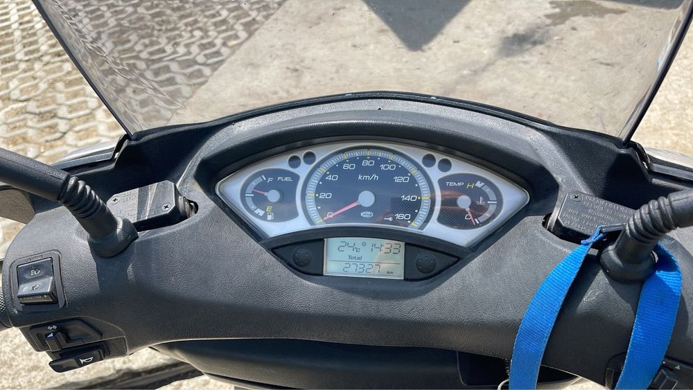 Yamaha 125 x-max