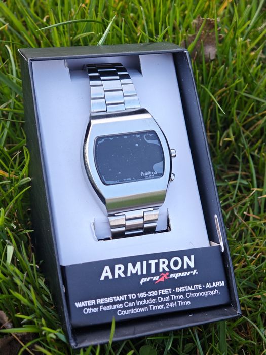 Armitron  Sport  LED