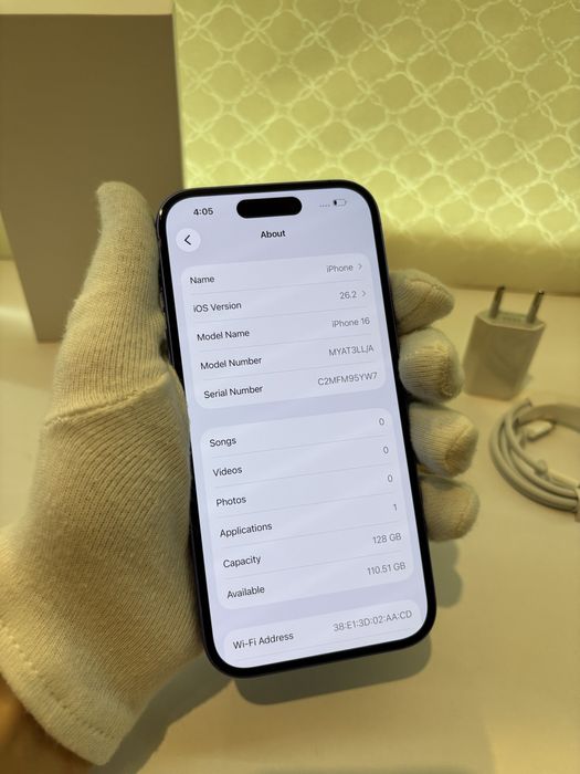 Iphone 16 stan idealny 98% baterii