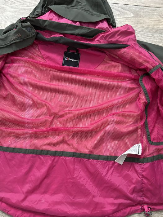 Жіноча куртка Berghaus Gore-rex