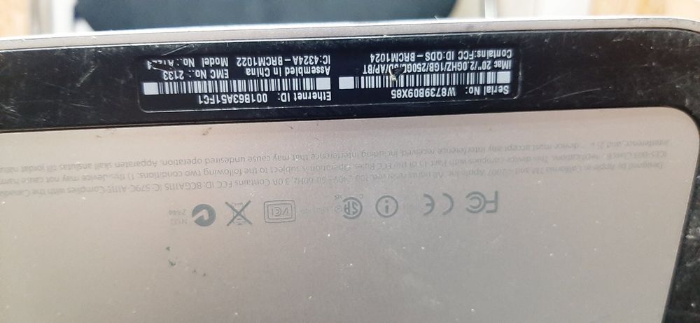 AppleiMac 20'' (Middle 2007)