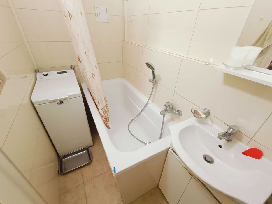 kawalerka 31 m2 do wynajęcia przy ul. Piastów 13/14 w Rzeszowie.