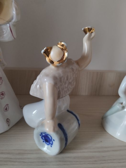 Бахус из Енеида , модница