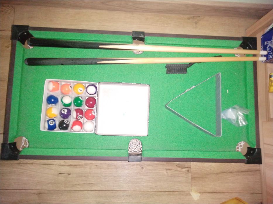 Mini bilard, stan bardzo dobry.