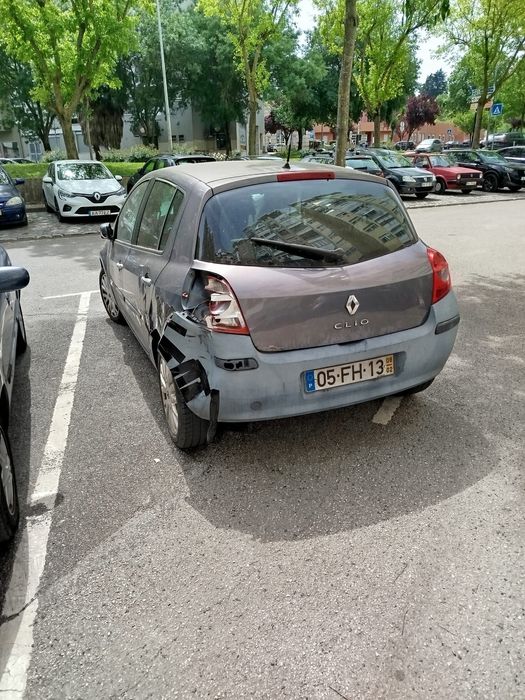 Renault Clio PARA PEÇAS