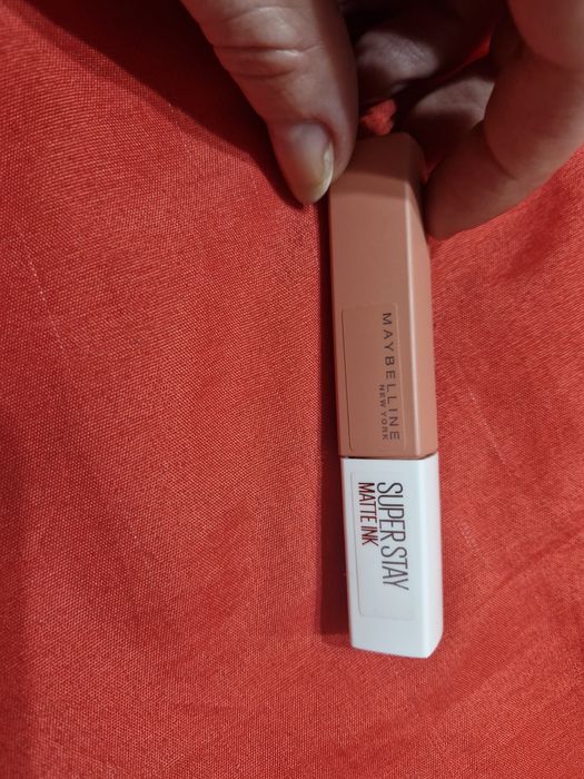 Trwała pomadka do ust Maybelline