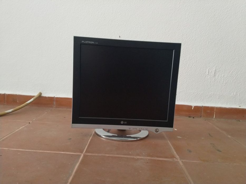 LG FLATRON L1720B de 17 polegadas
