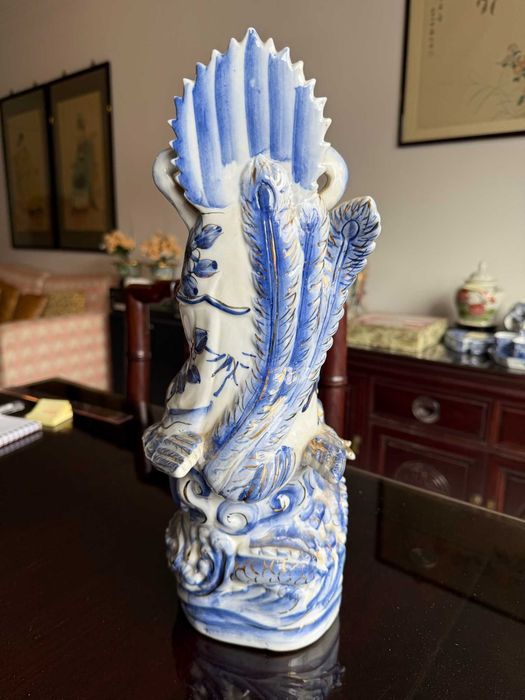 Guanyin em porcelana azul e branca — Deusa da Compaixão