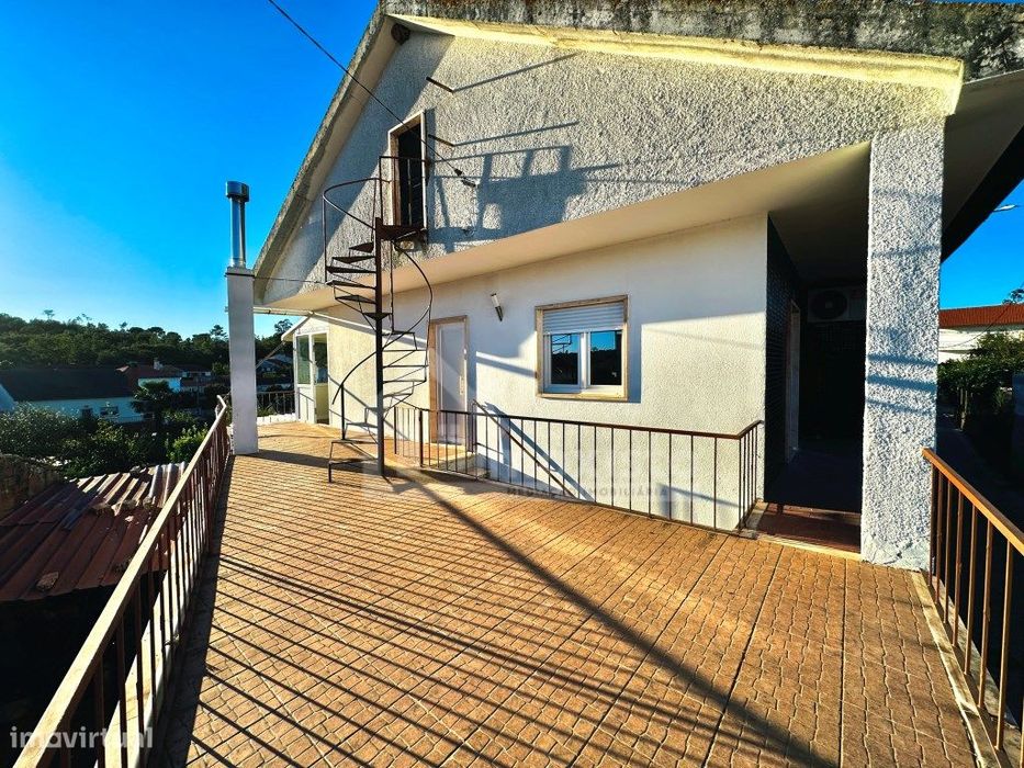 Apartamento T4 pronto a habitar em Sarzedelas, Ansião