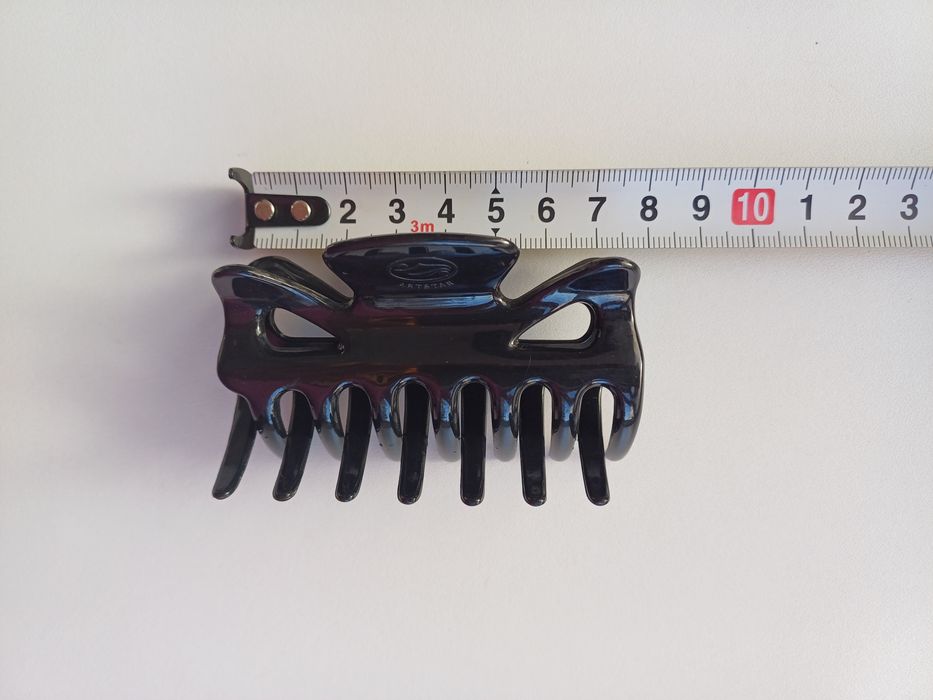 Gancho de cabelo, preto

Como novo.

Entrego em mão na zona do Campo 2
