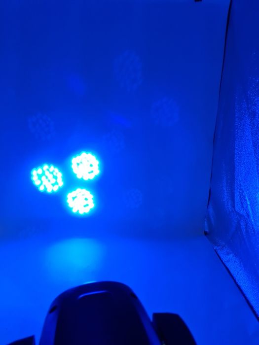 Oświetlenie sceniczne LED DMX-512 100W 8 wzorów RGBW ruchoma głowica