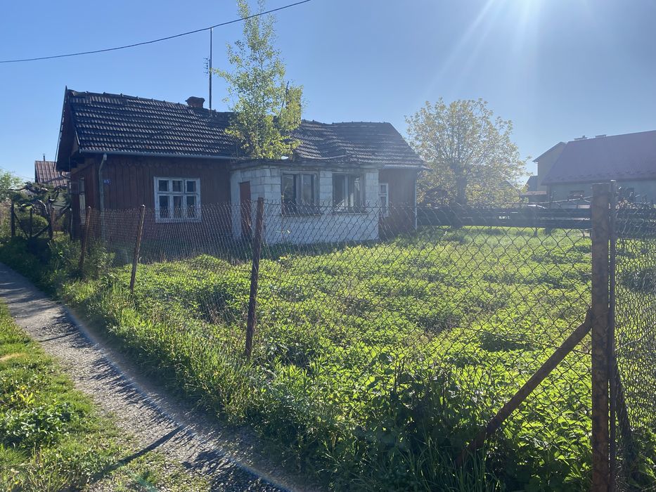 Dzialka o pow. 5.5 ara ze starym domem Mielec ul. Wojslawska - Widok 4